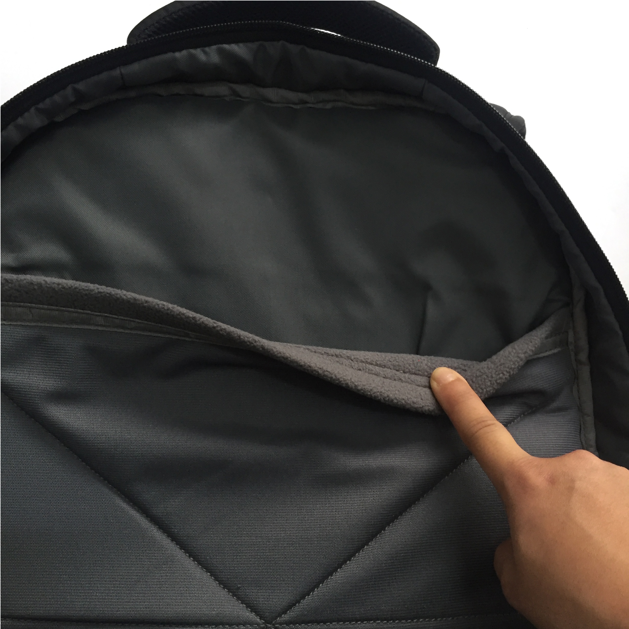 The Dual-use Backpack Laptop (FP-181107)