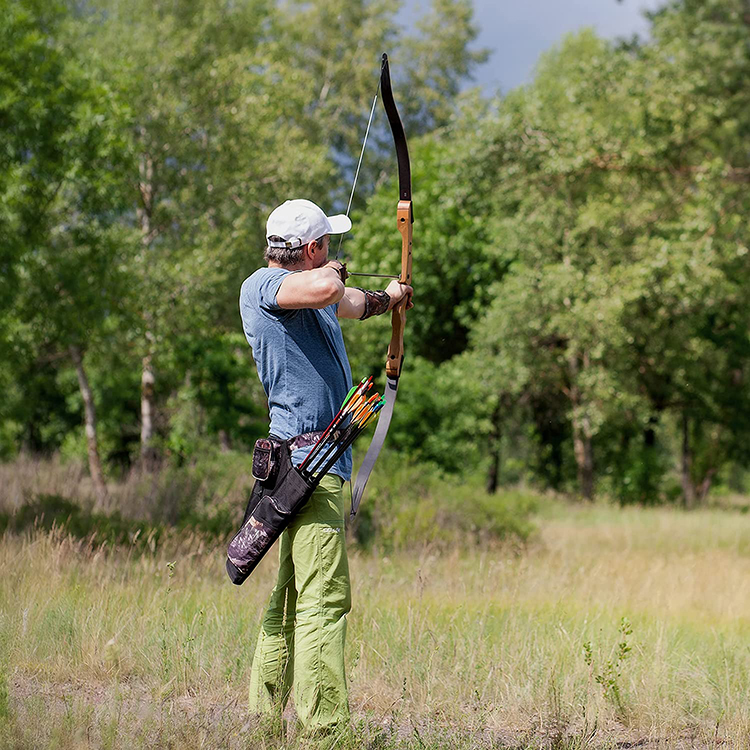 Well Sale Outdoor Polyester 3 Tubes Hunting Arrow Bag Archery Pack With Release Pockets And Belt