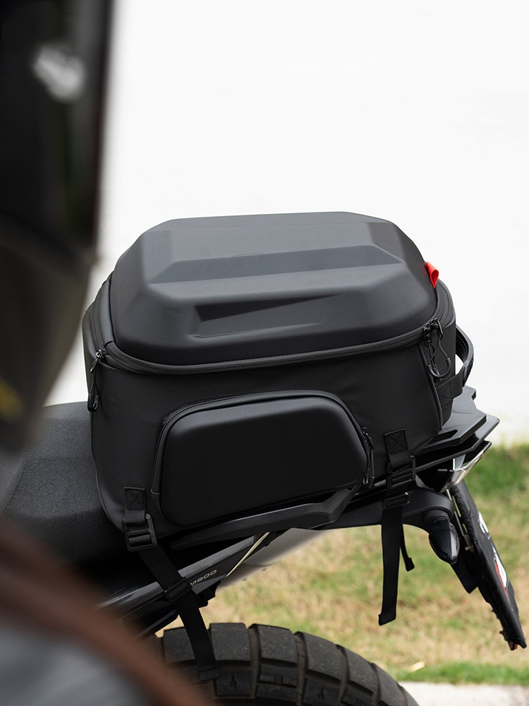 Motorcycle Rear Seat Bag for Full-Face Helmet, Tail Bag, Riding Backpack, Motorcycle Backpack, Hardshell Helmet Bag