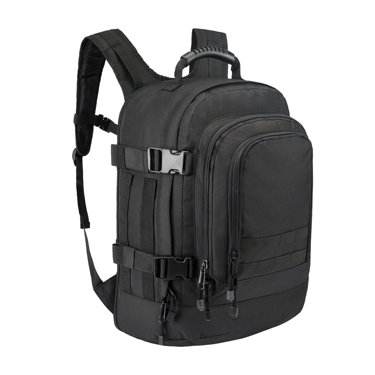 men backpack travel3