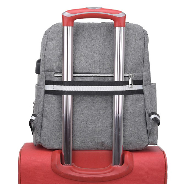 Factory Price Diaper Backpack with Multiple Pocket with USB Charger (EP-MB001)