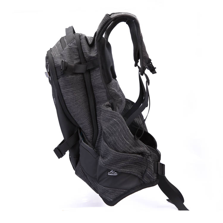 Fashion Waterproof Nylon Mountain And Hiking Camping Ski Backpack (T01639)